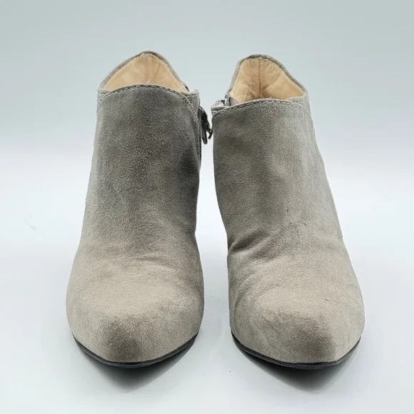 Cole Haan Nadia D32759 Gray‎ Suede Buckle Heel Ankle Booties Side Zip Womens 9.5 - Picture 2 of 8